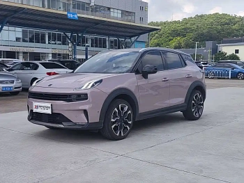 Lynk & Co 06 2021 1.5T Shero pink special edition купить по цене 1 829 581 ₽  на сайте DeffCars