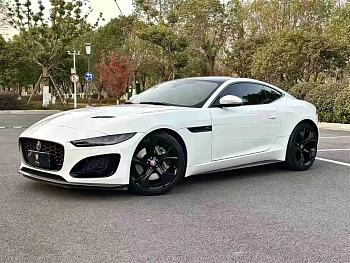Jaguar F-TYPE 2021 P300 rear-drive First Edition hard-top version купить на сайте DeffCars