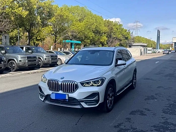 BMW X1 2021 sDrive25Li Leading Model купить на сайте DeffCars