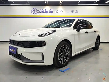 Lynk & Co 03 2022 model 2.0TD DCT Plus купить по цене 2 273 449 ₽  на сайте DeffCars