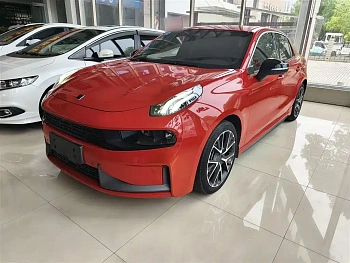 Lynk & Co 03 2019 model 1.5TD DCT Pro version Guo VI купить по цене 1 755 892 ₽  на сайте DeffCars
