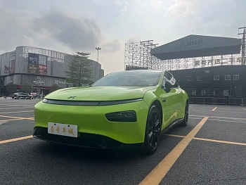 Xpeng P7 2021 562E Pengyi Performance Edition купить на сайте DeffCars