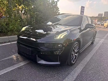 Lynk & Co 03 2020 1.5TD DCT Power Pro Edition купить по цене 1 876 510 ₽  на сайте DeffCars