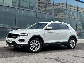 T-ROC Talk 2022 280TSI DSG Two-wheel drive Elite PLUS купить по цене 2 150 454 ₽  на сайте DeffCars