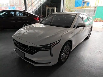 Pentium B70 2025 Longyao Edition 1.5T Enjoyment Type купить на сайте DeffCars