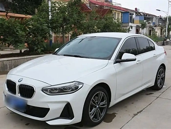 BMW 1 Series 2021 120i M Sports Edition купить на сайте DeffCars