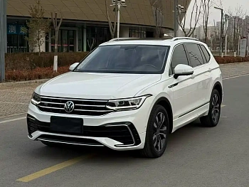 Tiguan L 2022 330TSI automatic two-wheel drive R-Line version купить на сайте DeffCars