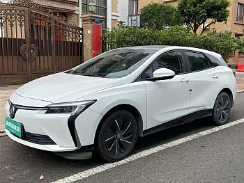 Weilan 6 2024 model 430km Yuexiang version купить по цене 1 889 965 ₽  на сайте DeffCars