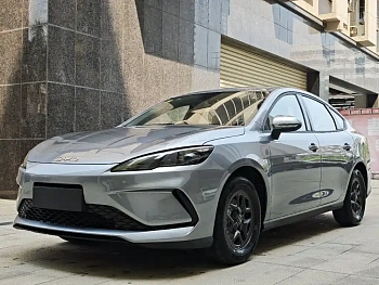 Seal 05 DM-i 2025 DM-i Intelligent Driving Edition 55KM Premium Model купить по цене 1 973 454 ₽  на сайте DeffCars