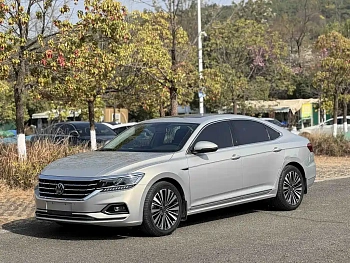 Passat 2019 330TSI Deluxe Edition National VI купить на сайте DeffCars