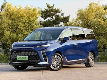 Buick GL8 New Energy 2024 Lu Zun Luxury Edition 6-seater купить на сайте DeffCars