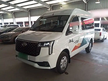 Xintu V80 2025 PRO Aoyuntong 2.0T automatic short-axle mid-roof 5/6 seats купить на сайте DeffCars