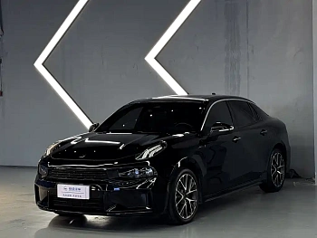 Lynk & Co 03 2020 1.5TD DCT Power Pro Edition купить по цене 1 748 669 ₽  на сайте DeffCars