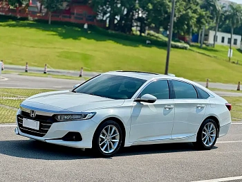 Accord 2022 260TURBO Deluxe Edition купить по цене 2 288 176 ₽  на сайте DeffCars
