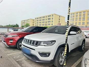 Compass 2020 220T Automatic Leader купить по цене 1 769 062 ₽  на сайте DeffCars