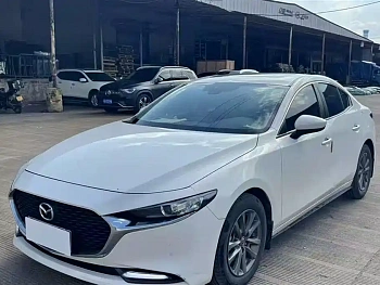 Mazda 3 Anksela 2021 2.0L Automatic Elegant Edition купить по цене 2 132 546 ₽  на сайте DeffCars