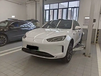 Wenjie M5 2025 pure electric Ultra rear drive version купить по цене 3 919 980 ₽  на сайте DeffCars