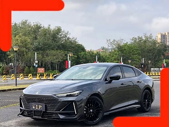 Changan UNI-V 2023 1.5T sports version купить на сайте DeffCars