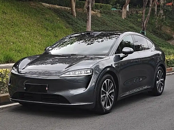 Zhijie R7 2025 extended range 251km Max купить на сайте DeffCars