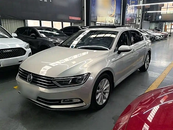 Magotan 2018 330TSI DSG leading model купить на сайте DeffCars