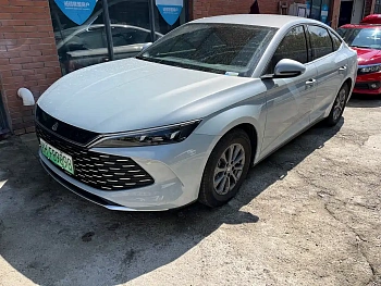 Qin L 2024 DM-i 80KM Leading Model купить по цене 2 230 171 ₽  на сайте DeffCars