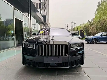 Ghost 2022 6.7T Black Badge купить на сайте DeffCars