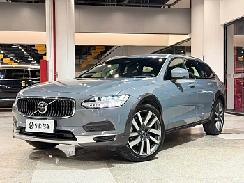 Volvo V90 2022 Cross Country B5 AWD Zhiyuan Edition купить на сайте DeffCars