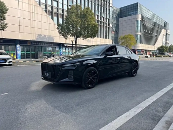 Hongqi H5 2025 1.5T DCT Xuanying Edition купить на сайте DeffCars