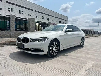 BMW 5 Series 2018 Facelift 530Li Exclusive Luxury Package купить на сайте DeffCars