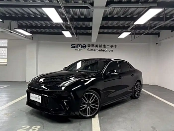 Lynk & Co 03 2023 2.0TD DCT Halo купить на сайте DeffCars
