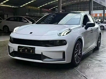 Lynk & Co 03 2021 2.0TD Automatic Pro купить на сайте DeffCars