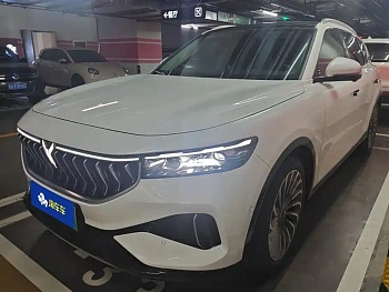 Lantu FREE 2021 four-wheel drive standard extended-range luxury set купить по цене 2 288 176 ₽  на сайте DeffCars