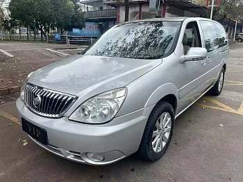 Buick GL8 2013 2.4L Classic Edition купить на сайте DeffCars