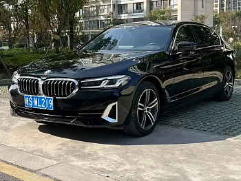 BMW 5 Series 2023 530Li Leading Luxury Package купить на сайте DeffCars