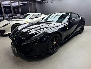 Ferrari 812 2017 6.5L Superfast купить на сайте DeffCars