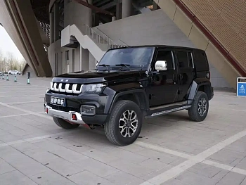 Beijing off-road BJ40 2020 2.0T automatic four-wheel drive city hunter version supreme type купить на сайте DeffCars