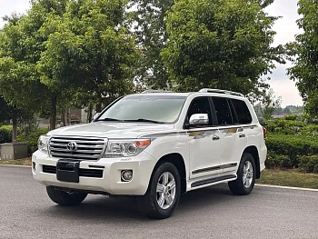 Land Cruiser imported 2015 4.0L V6 Middle East Limited Edition купить на сайте DeffCars