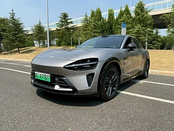 Xiaomi YU7 2025 4WD Max Edition купить на сайте DeffCars