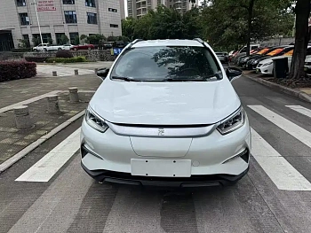 Yuan Pro 2021 401KM Luxury Yuan Pro 2021 401KM Luxury купить по цене 1 685 051 ₽  на сайте DeffCars