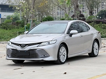 Camry 2019 facelift 2.5G Deluxe Edition купить на сайте DeffCars