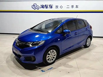 Fit 2018 1.5L CVT Comfort Sunroof Edition купить на сайте DeffCars