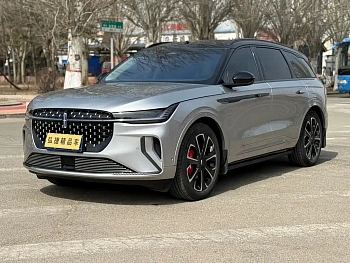 Voyager 2023 2.0T four-wheel drive Zunrui hybrid version купить на сайте DeffCars