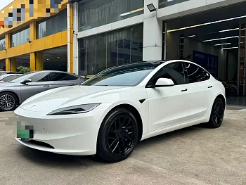 Model 3 2023 long-range all-wheel drive version купить на сайте DeffCars