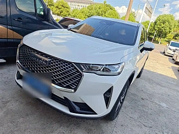 Haval H6 2022 third generation 1.5T automatic two-wheel drive Pro купить по цене 2 242 529 ₽  на сайте DeffCars