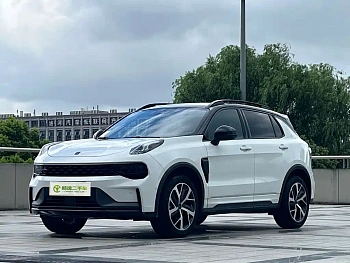 Lynk & Co 01 EM-P 2021 model 1.5TD PHEV Halo купить по цене 1 875 328 ₽  на сайте DeffCars