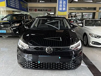 Lavida 2024 1.5L Automatic Deyi Edition купить по цене 1 943 285 ₽  на сайте DeffCars