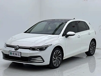 Golf 2021 280TSI DSG Pro First Edition купить по цене 2 078 223 ₽  на сайте DeffCars