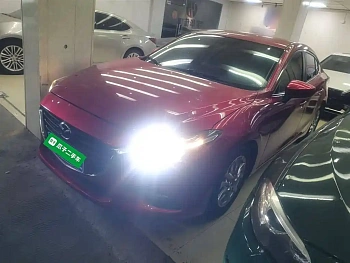 Mazda3 Angkesela 2017 Sedan 1.5L Automatic Comfort Type National V купить на сайте DeffCars