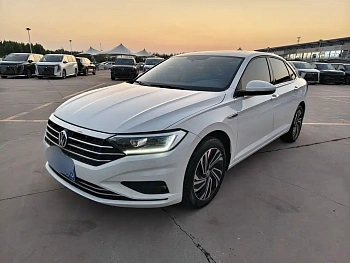 Sagitar 2021 280TSI DSG 30th Anniversary Edition купить по цене 1 909 682 ₽  на сайте DeffCars
