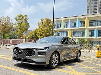 Mondeo 2023 EcoBoost 245 Luxury купить на сайте DeffCars